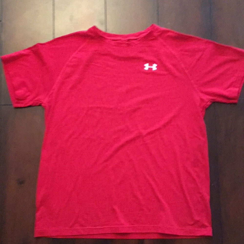 Under Armour T